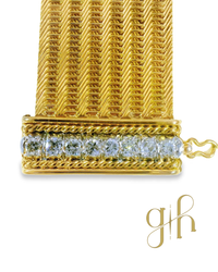 Fox Link Cuff Style Diamond Bracelet